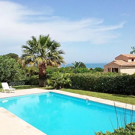 Saint-aygulf Sleeps 6 Pool Air Con