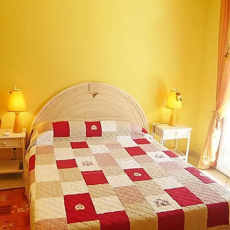 Ferienhaus Saint-aygulf Sleeps 6 Pool Air Con
